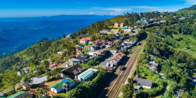 பாலம் இடிந்து விழுந்ததில் இரு பெண்கள் காயம்!