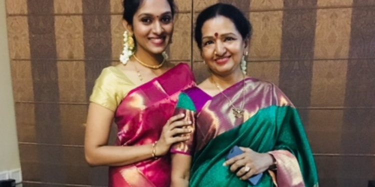 தனது மருமகளுடன் ரீல்ஸ் செய்த ஷோபா சந்திரசேகர்