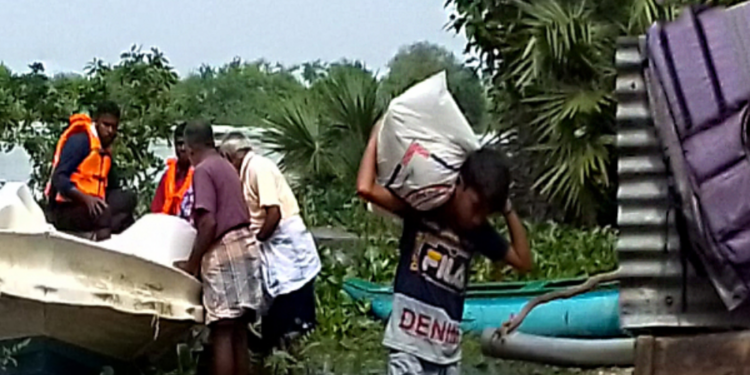 வெள்ளத்தில் மூழ்கிய மட்டக்களப்பு!