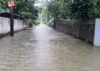 மீண்டும் வெள்ளத்தில் மூழ்கிய மட்டக்களப்பின் சில பகுதிகள்