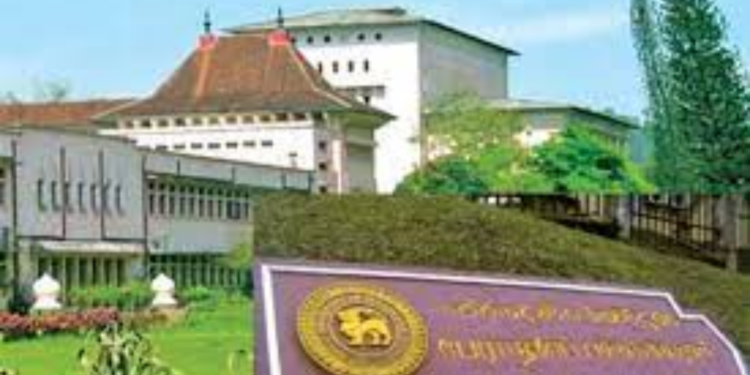 பல்கலை விரிவுரையாளர் திடீர் உயிரிழப்பு!