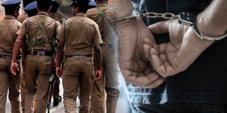 பொலிசாக நடித்து கப்பம் பெற்றவர் கைது!