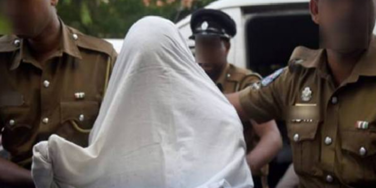 35 வருடங்களாக பொலிஸாருக்கு தண்ணி காட்டிய பெண் கைது!