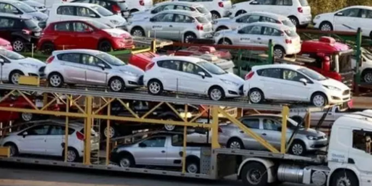 சுற்றுலாத்துறைக்கு தேவையான வாகனங்களை இறக்குமதி செய்ய நடவடிக்கை!