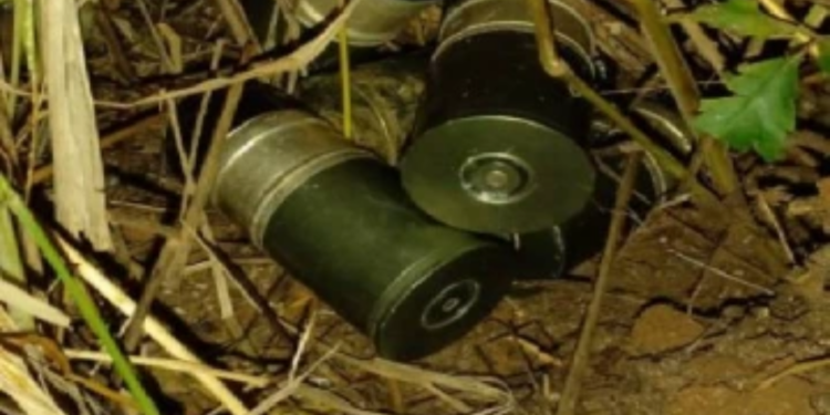 திருகோணமலை வயல் பகுதியில் மீட்க்கப்பட்ட துப்பாக்கி ரவைகள்