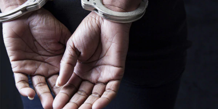 புத்தளத்தில் கஞ்சாவுடன் கைதான பொலிசார்!