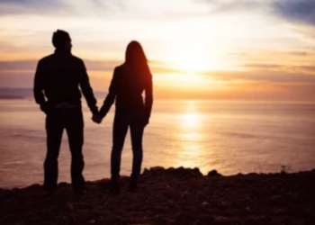 தமிழர் பகுதியில் தவறான உறவால் இரு தரப்பினருக்கு இடையில் மோதல்!