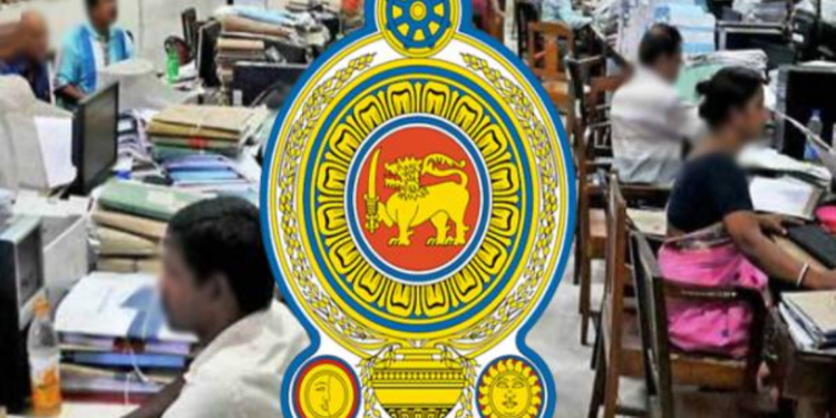 அரச ஊழியர்களின் இடமாற்றம் தொடர்பில் சிக்கல்!