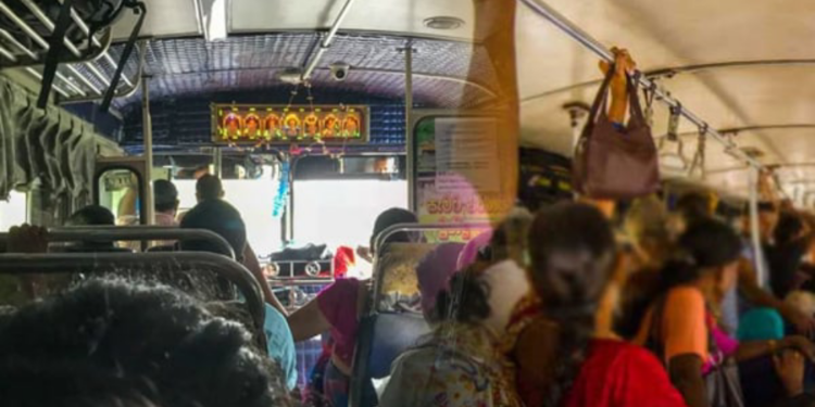 பேருந்துகளில் சிவில் உடையில் பயணிக்கும் பொலிசார்