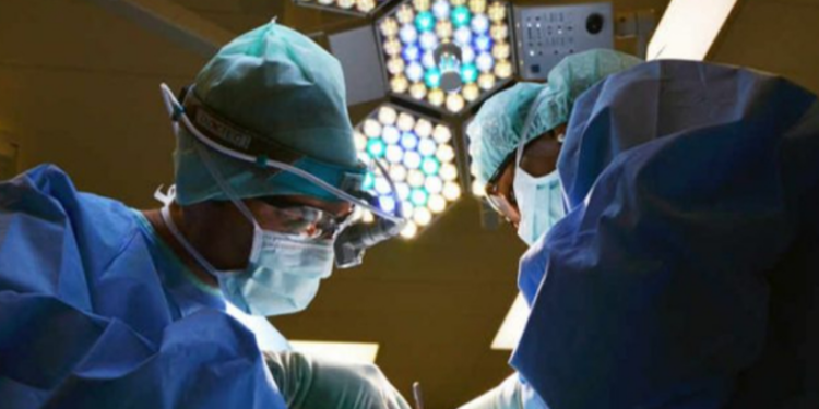 உயிரிழந்தவரின் பிரேத பரிசோதனையில் காத்திருந்த அதிர்ச்சி