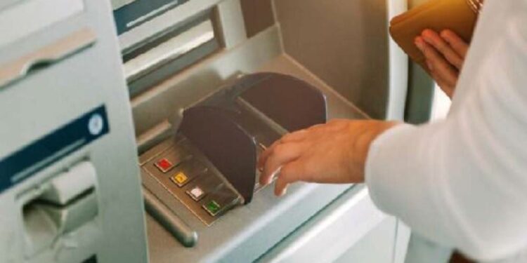 இணைய பரிவர்த்தனையில் பெரும் மோசடி!