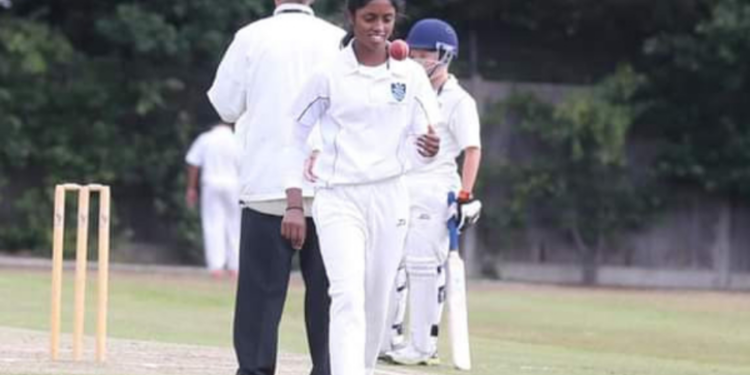 இங்கிலாந்து கிரிக்கெட் அணியில் யாழை பூர்வீகமாக கொண்ட யுவதி!
