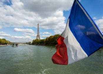 பிரான்சில் மக்களின் பணத்தை கொள்ளையடித்து நாட்டுக்கு ஓடி தலைமறைவான ஈழ தமிழர்