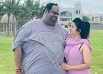 சீரியல் நடிகை மகாலட்சுமியை விவாகரத்து செய்கிறாரா தயாரிப்பாளர் ரவீந்தர்