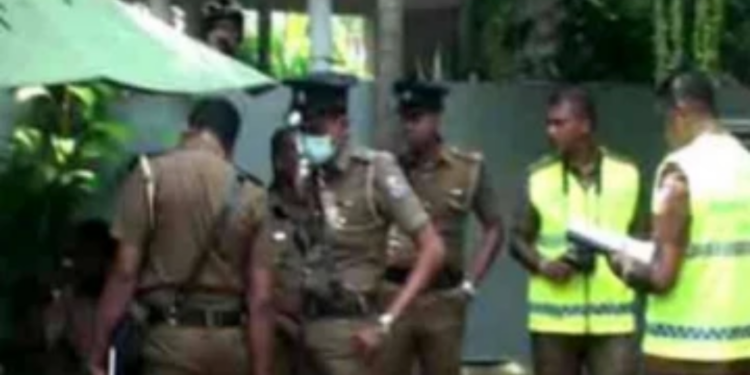 புத்தாண்டில் பொலிஸ் உத்தியோகத்தர்களுக்கு சன்மானம்