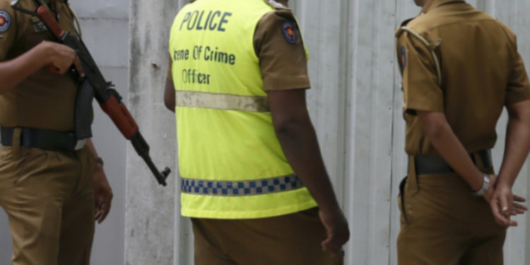 கூரிய ஆயுதத்தால் தாக்கி கொல்லப்பட்ட வயோதிபர்