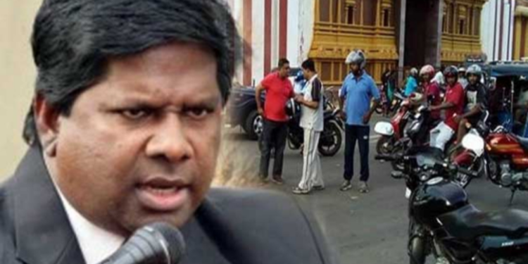 பலத்த பாதுகாப்புடன் யாழ் வந்த நீதிபதி இளம்செழியன்