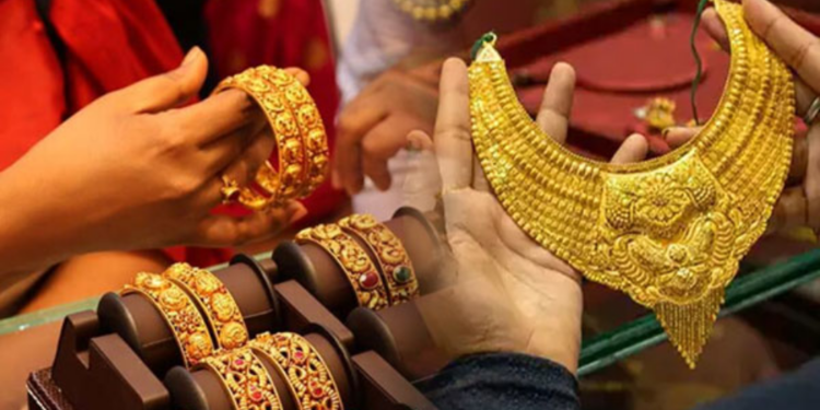 நகை வாங்க காத்திருப்போருக்கு மகிழ்ச்சியான செய்தி!