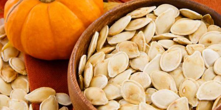 பூசணி விதைகள் சாப்பட்டால் இந்த பிரச்சினைகள் வரவே வராது!