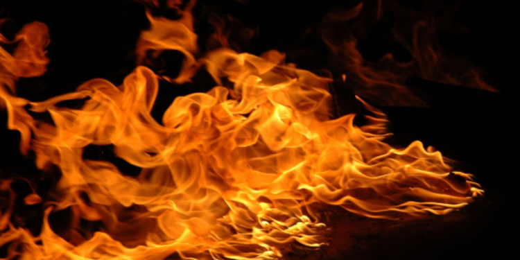 யாழில் பாரிய தீப்பரவல்!