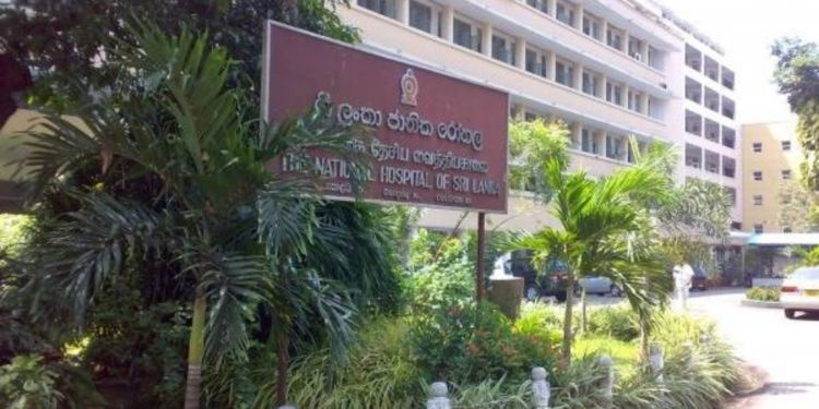 கொழும்பு வைத்தியசாலையில் நெருக்கடிகளை சந்திக்கும் நோயாளர்கள்!