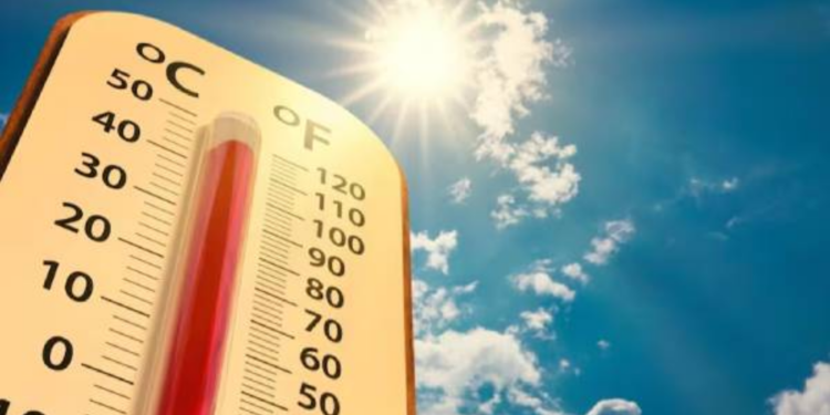 வரலாறு காணாத அளவில் வெப்ப நிலை அதிகரிப்பு!