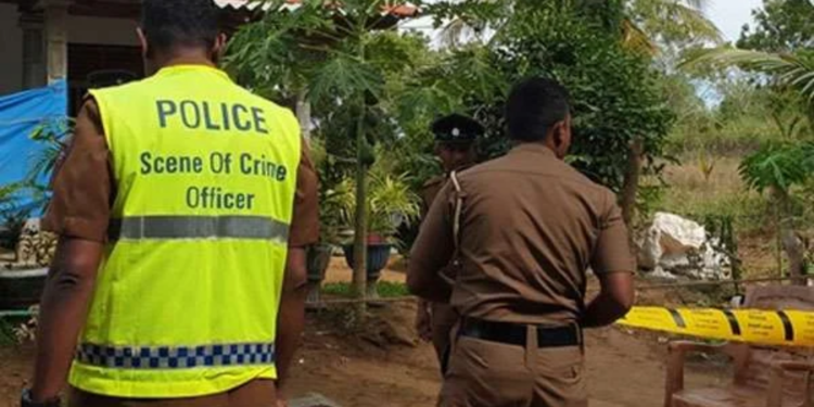 யாழில் மர்ம பொருளுடன் நபர் ஒருவர் கைது!