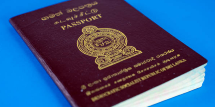 போலி கடவுச்சீட்டுக்களுடன் கைதான நபர்!