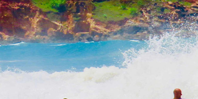 இலங்கை வந்த இந்திய தம்பதிகளுக்கு நிகழ்ந்த சோகம்!