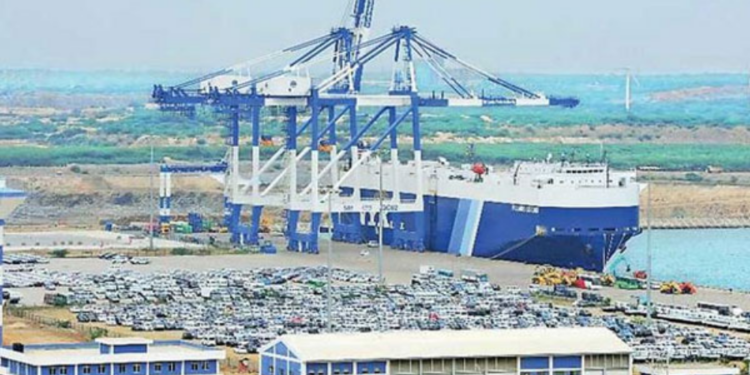 கொழும்பு துறைமுக முதலீடு தொடர்பாக சீன நிறுவனம் மேற்கொண்டுள்ள தீர்மானம்!