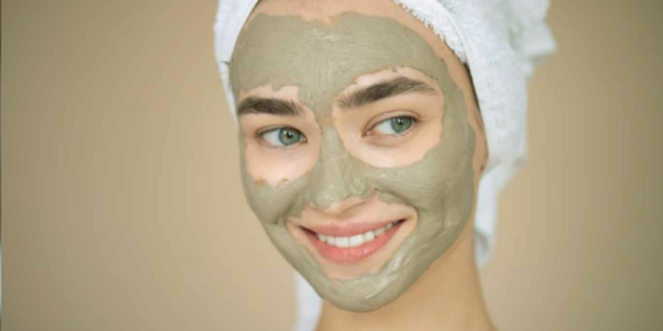 வீசப்படும் கழிவுப்பொருள் முகத்தை பளபளப்பாக்குமா?