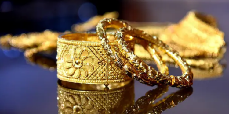 உலக சந்தையில் வீழ்ச்சியடைந்த தங்கம்!