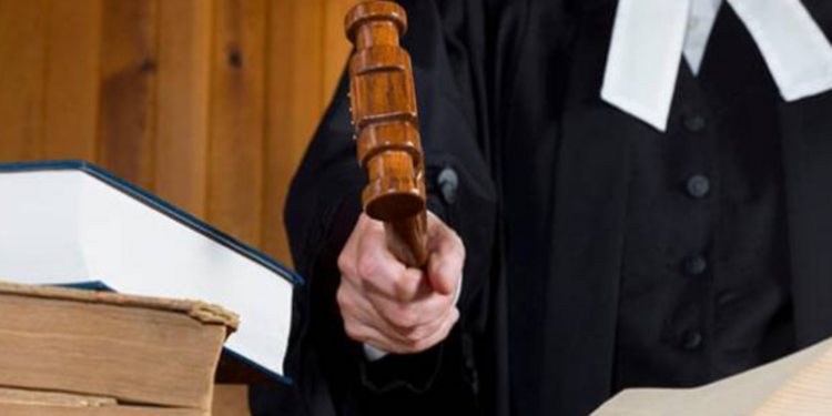 யாழில் சட்டத்தரணி ஒருவர் கைது!