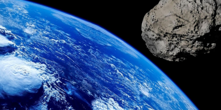 பூமியை நெருங்கும் சிறு கோள்!