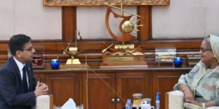 பங்களாதேஷ் அரசாங்கத்தை கவிழ்க்க அராஜகவாதிகள் முயற்சி!