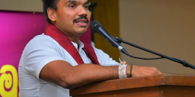 நாமலுக்கு வடக்கு கிழக்கு இளைஞர்கள் ஆதரவு!