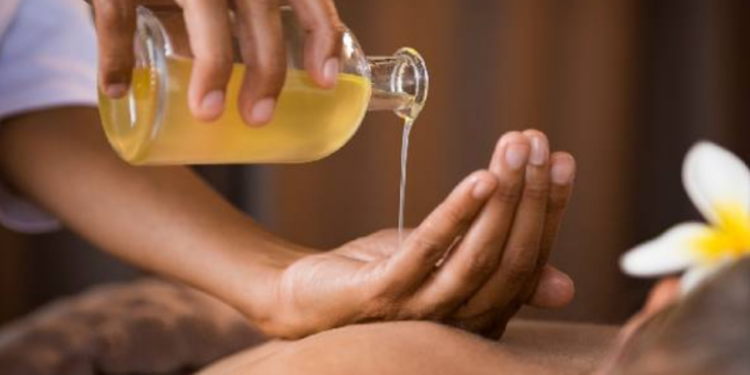 கொழும்பு மசாஜ் நிலையத்தில் முல்லைத்தீவு குடும்ப பெண்!