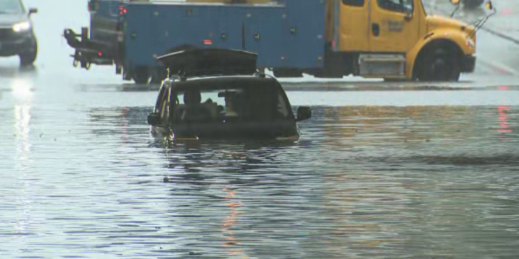 டொரன்டோவில் என்றும் இல்லாத அளவு மழை