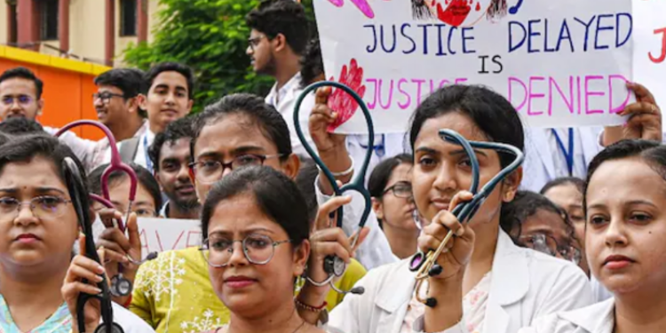 கொல்கத்தா பெண் மருத்துவர் கொலை தொடர்பில் தீவிரப்படுத்தப்படும் விசாரணை!