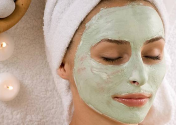 சருமத்தை தங்கம் போல் ஜொலிக்க வைக்கும் Diamond Facial