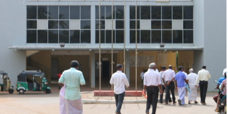 முல்லைத்தீவு கண்ணிவெடி விபத்தில் நால்வர் படுகாயம்!