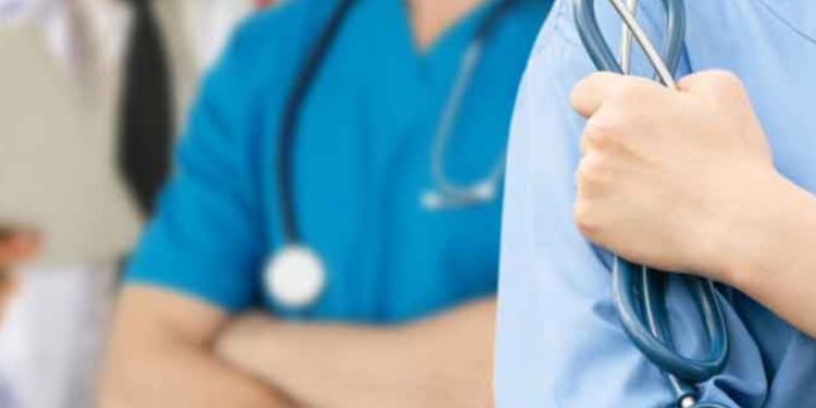 விசேட வைத்தியர்களின் ஓய்வு வயதெல்லை அதிகரிப்பு!