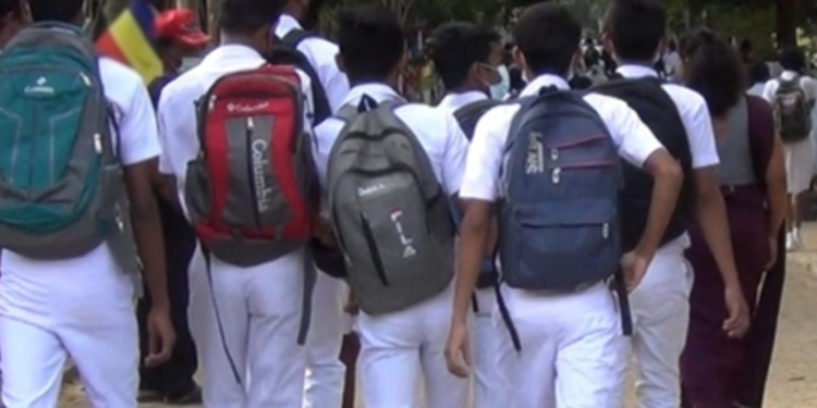 பாடசாலை விடுமுறை தொடர்பில் வெளியாகிய செய்தி!