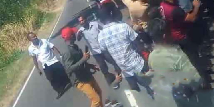 அனுர பிரசாரக் கூட்டத்தில் கலவரம்!