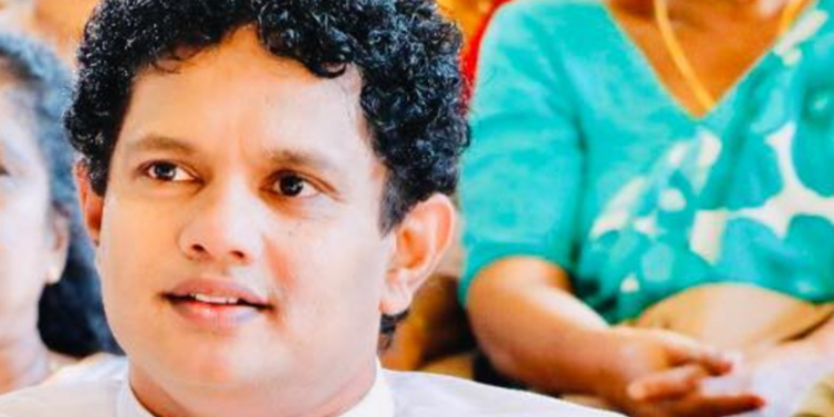 ஐக்கிய மக்கள் சக்தியின் நாடாளுமன்ற உறுப்பினர் ஹேஷா விதானகேவை கைது செய்ய உத்தரவு!