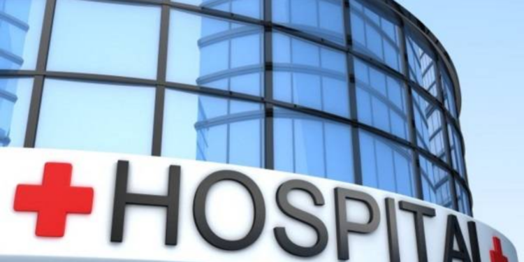 திடீரென வைத்தியசாலையில் அனுமதிக்கப்பட்ட நூற்றுக்கு மேற்ப்பட்ட ஊழியர்கள்