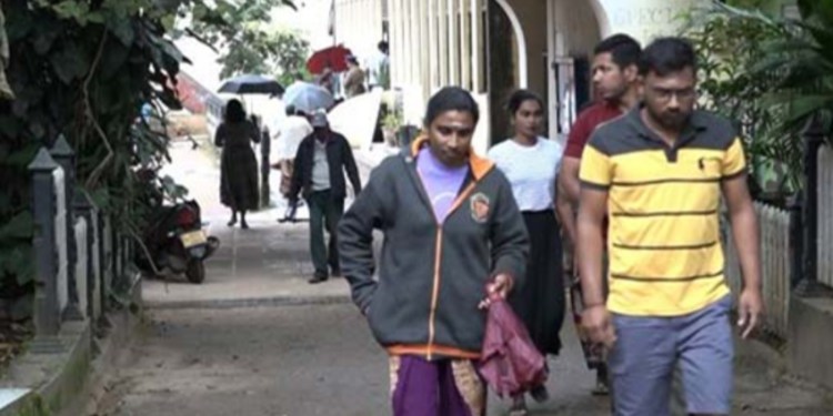 நுவரெலியாவில் 72 வீதமான வாக்குகள் செலுத்தப்பட்டுள்ளன