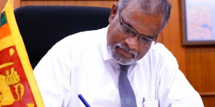 தனது கடமைகளை பெறுப்பேற்றார் நிதி அமைச்சர்