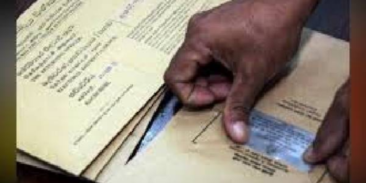 பொதுத் தேர்தலுக்கான தபால் மூல விண்ணப்பங்கள் தொடர்பில் வெளியாகியுள்ள செய்தி!