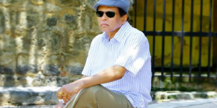 மைத்திரி வீட்டின் முன் அடாவடியில் ஈடுபட்ட பெண்ணை தேடும் பொலிசார்!